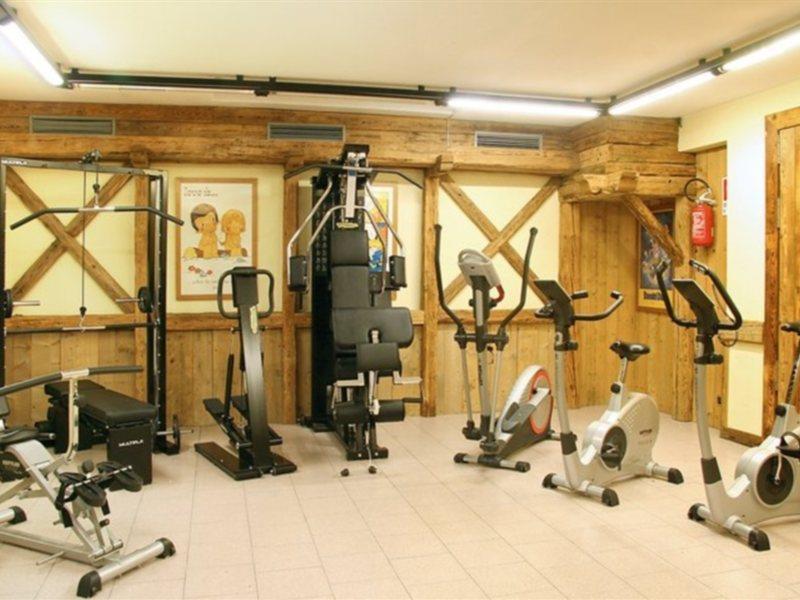 Dolomiti Schloss Hotel