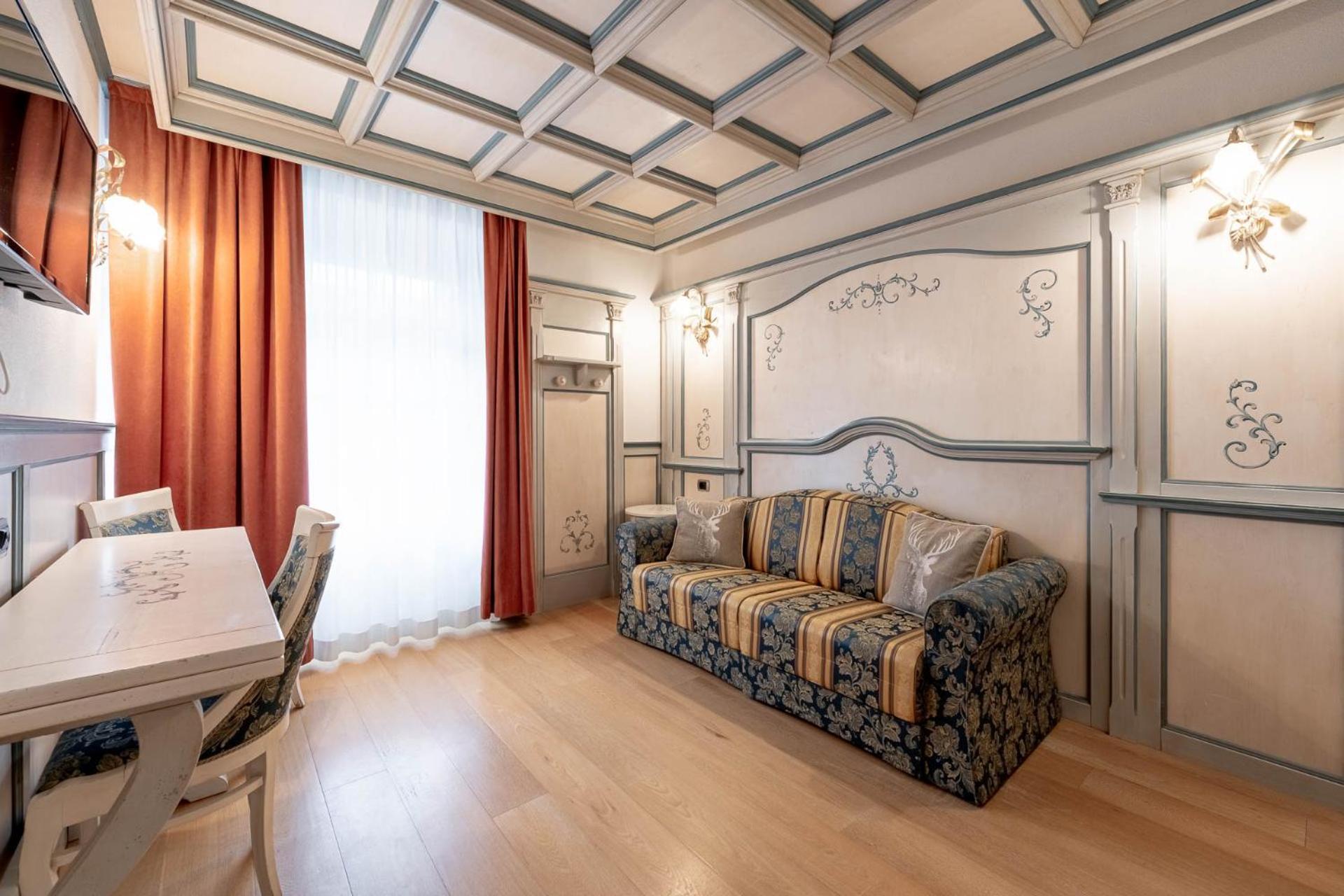 Dolomiti Schloss Hotel Canazei