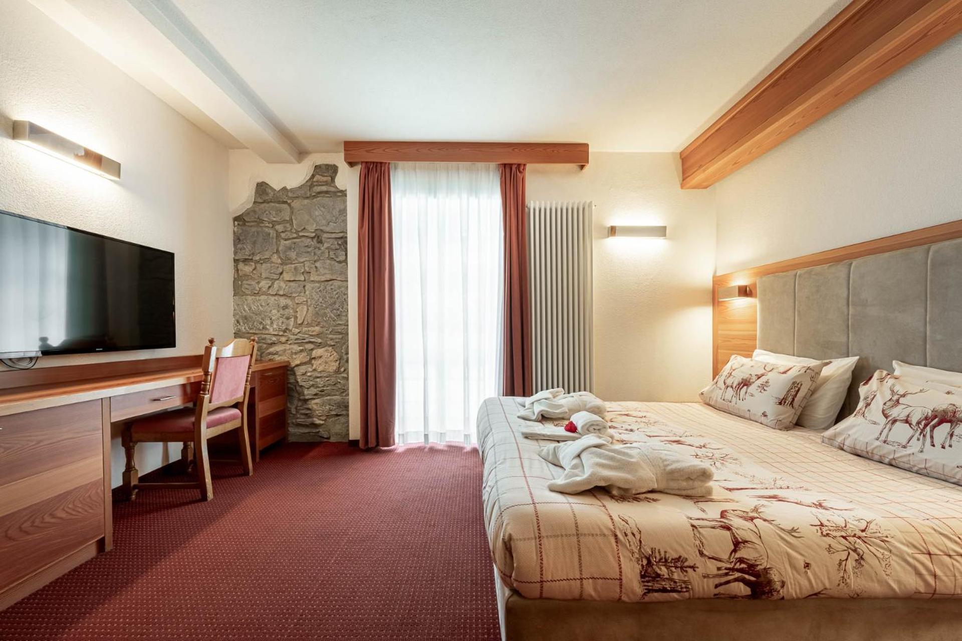 Dolomiti Schloss Hotel