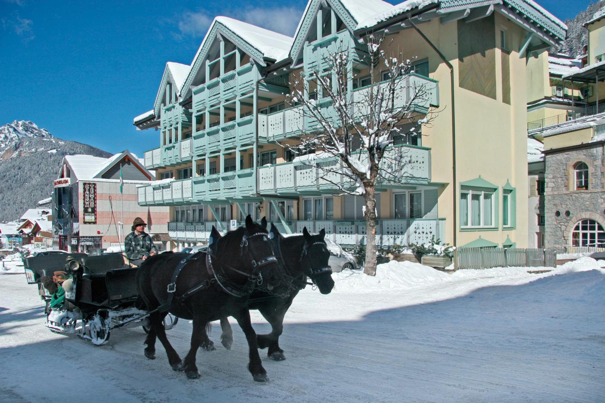 Hotel Dolomiti Schloss